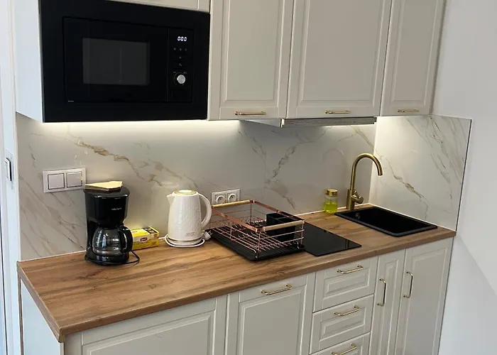 Amore-blisko Morza ミエンジズドロイェ